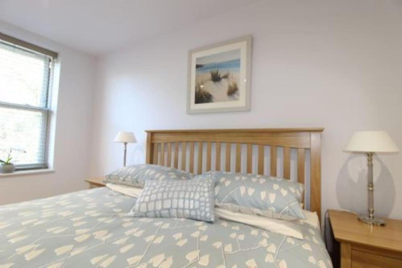 Middle Chine - 2 Bedroom Holiday Home Bournemouth Exterior foto